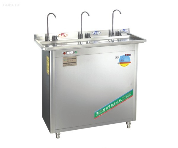 IC卡飲水機-刷卡飲水機-自助飲水機-校園飲水機-感應(yīng)卡飲水機-飲水機ic卡控制器ＩＣ飲水機，學(xué)生直飲水、學(xué)校直飲水、學(xué)生直飲水 data-cke-saved-src="/UploadFiles/chanpin_UploadFiles_7571/200707/20070731113003710.jpg" src="/UploadFiles/chanpin_UploadFiles_7571/200707/20070731113003710.jpg"